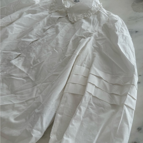 Walter Baker- White Longsleeve Buttondown Ruffle Collar Shirt - Picture 5 of 5